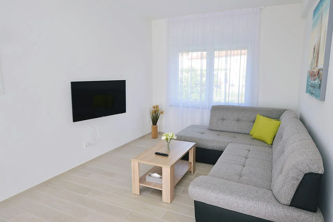 Villa Martina Ika 0*,  Chorvatsko
