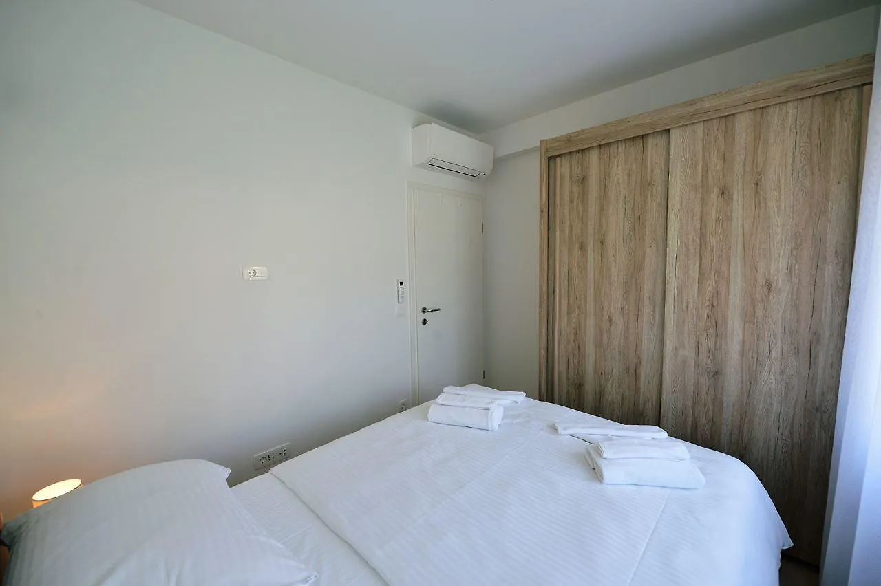 Villa Martina Ika 0*,  Croatia